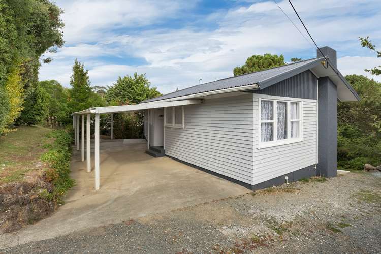 28 Raewyn Street Morningside_19