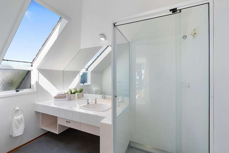 30 Oxford Terrace Devonport_31