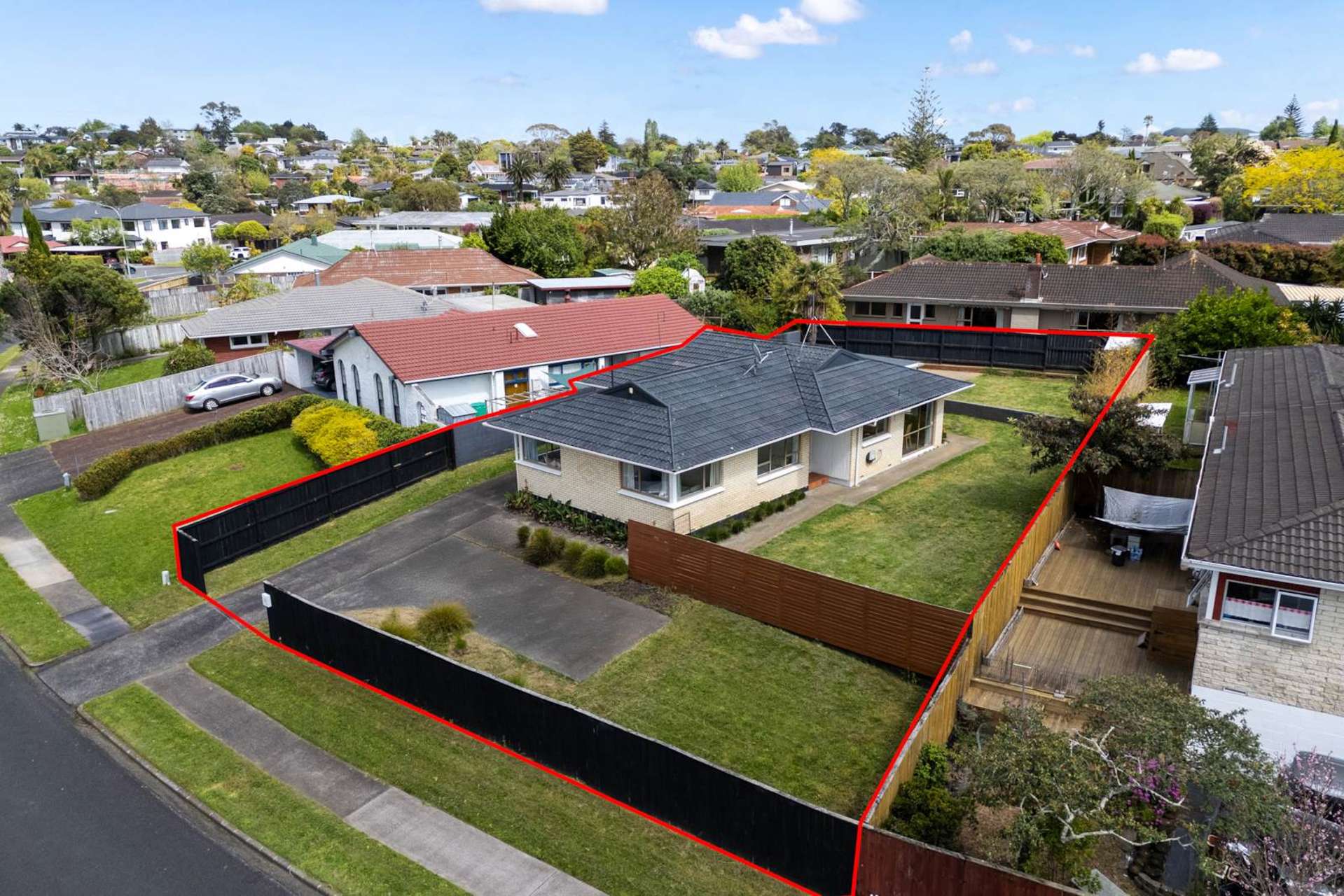 34 Meadway Sunnyhills_0