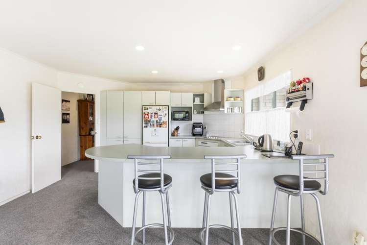 139 Burswood Drive Pakuranga Heights_13