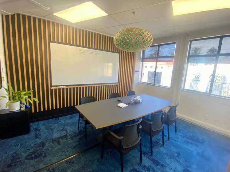 5 Byron Street City Centre_3