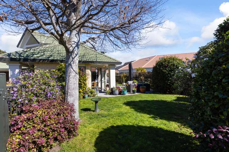 16 Cranbrook Grove Waikanae_20