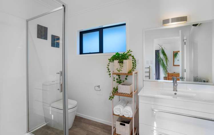 1/1132 Old West Coast Road West Melton_10