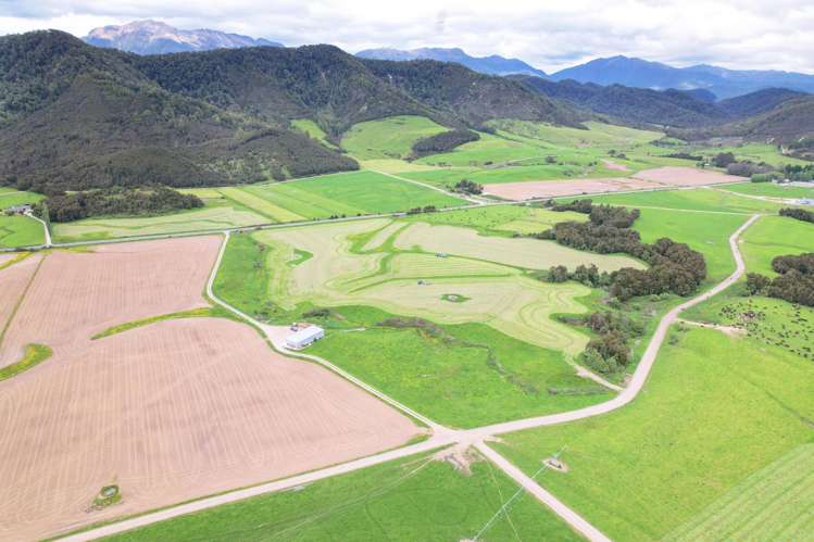 2434 State Highway 65 Maruia_19