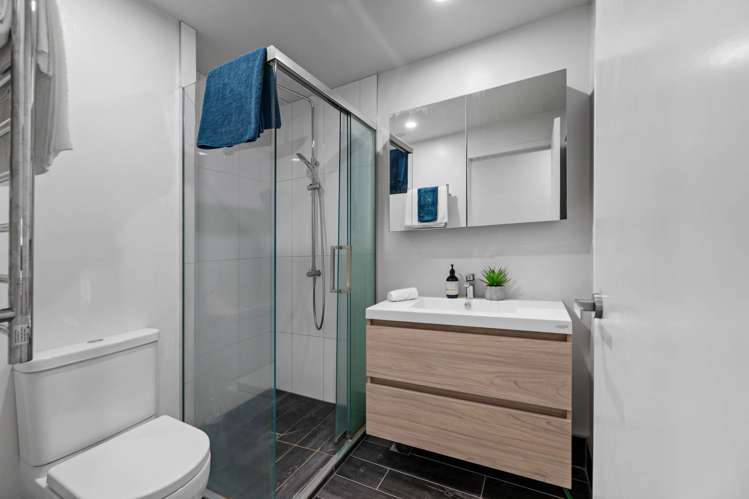 708/70 Anzac Avenue City Centre_13