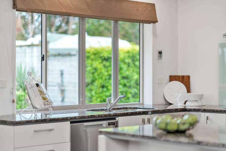 17 Pine Harbour Parade Beachlands_9