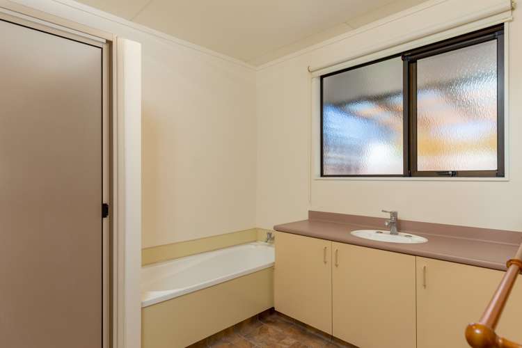 4 Logan Place Blenheim Central_13