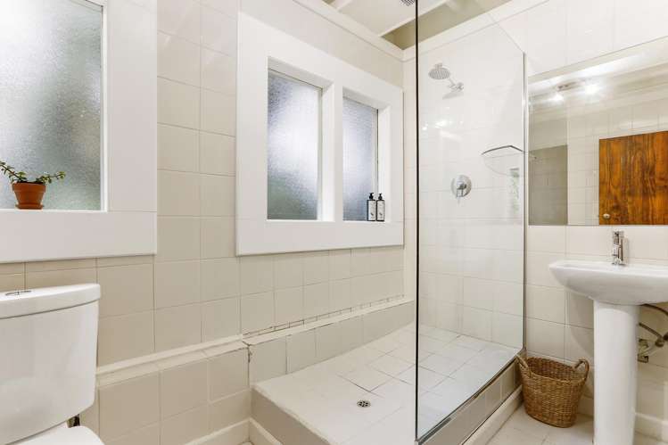 7 Woontons Lane Titirangi_10