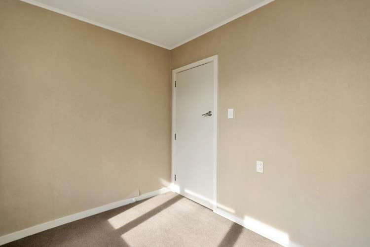 111 Creek Road Allenton_15