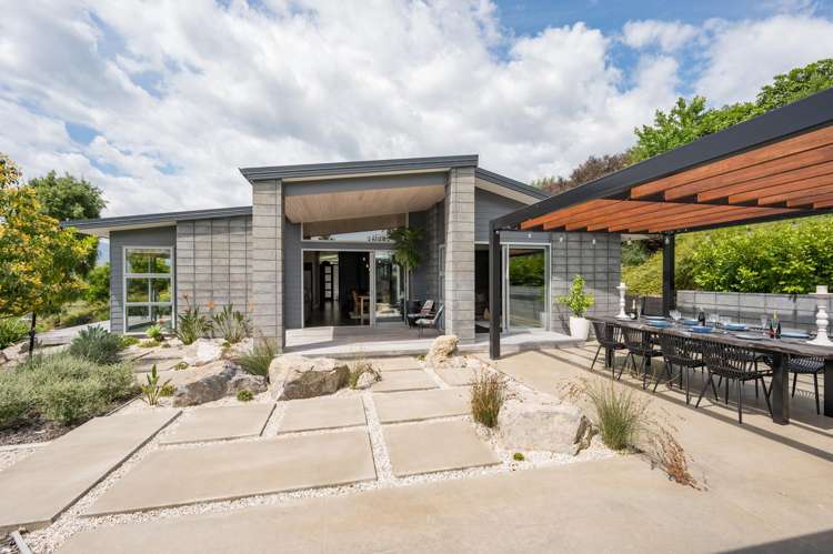 22 Fellbridge Rise Wakefield_19