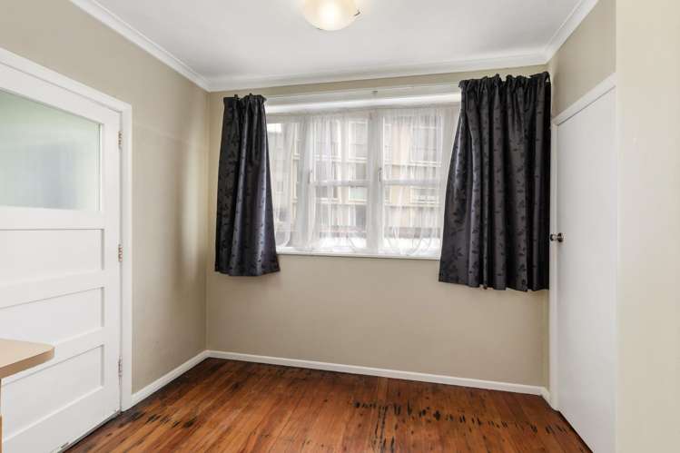 1/28 Scholefield Street Petone_7