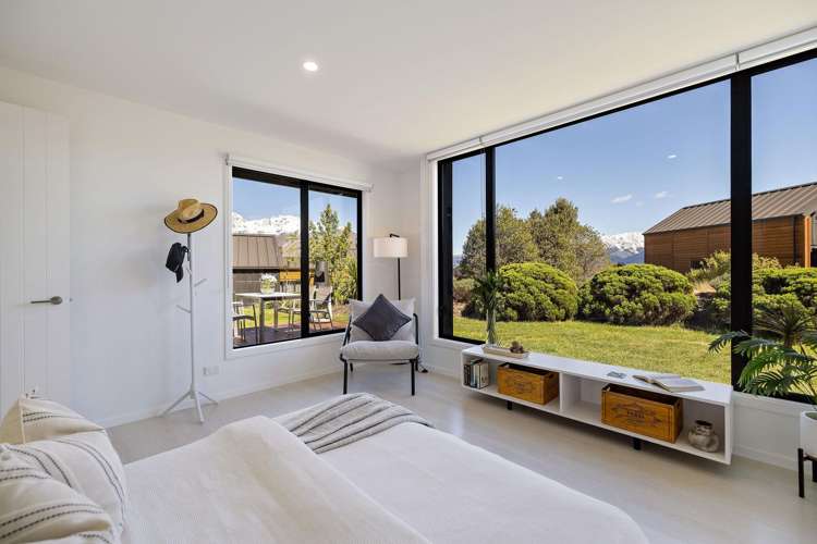 37 Hackett Road Jacks Point_15