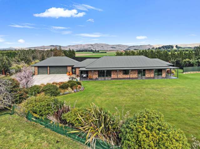 EXECUTIVE LIFESTYLE LIVING