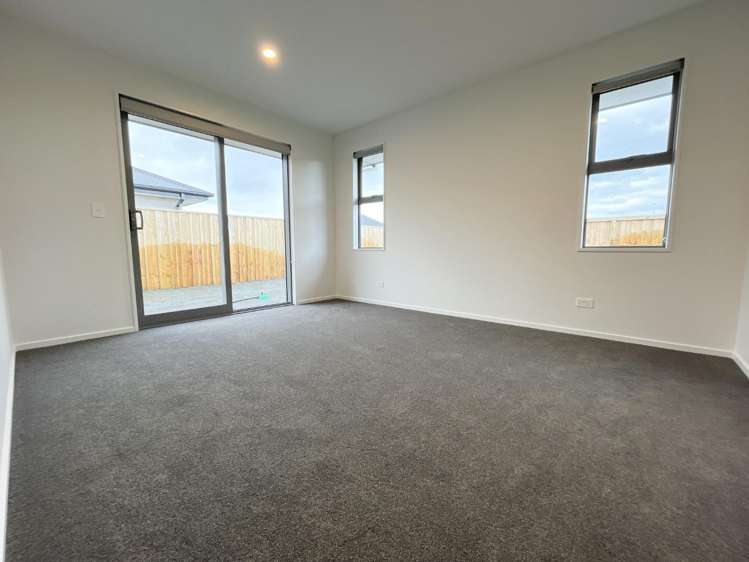 31 Chartreuse Way 11103_11