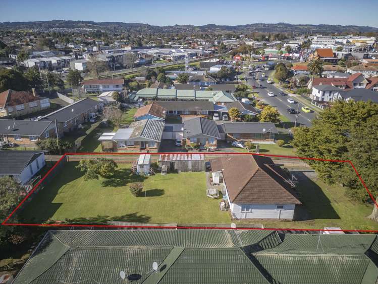 56 Great South Road_4