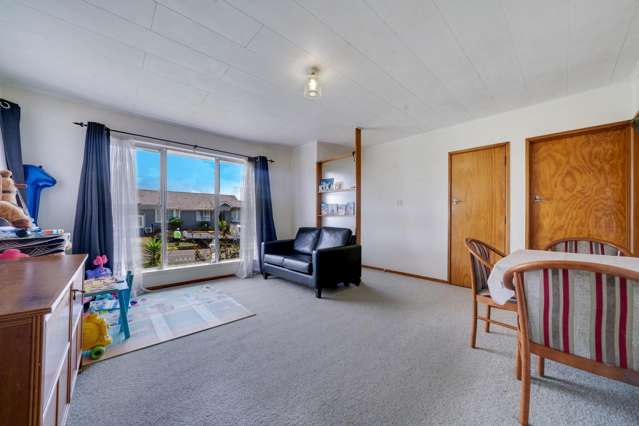 2/2 Wayne Drive Mangere_4