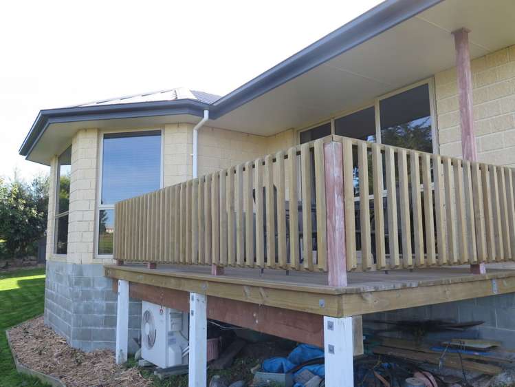 9 Lachlan Place Marchwiel_16