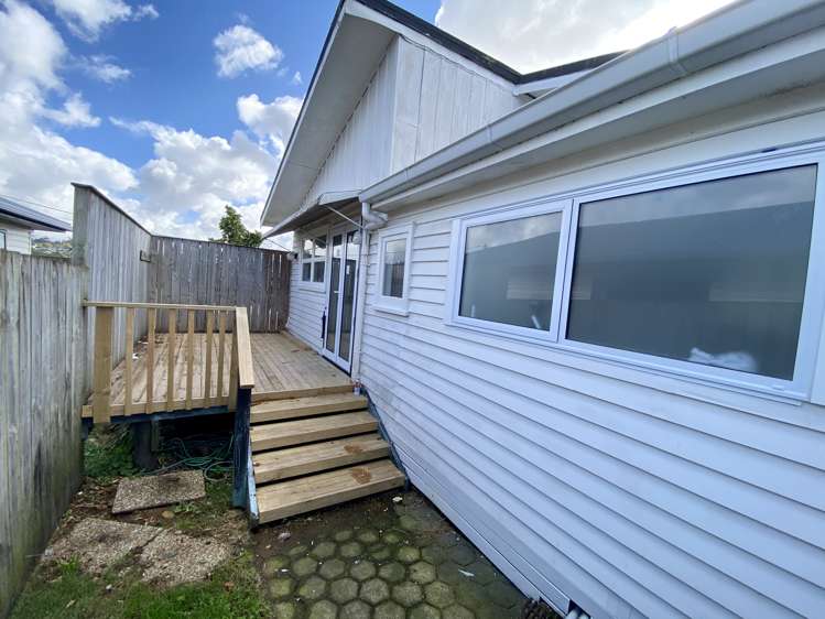 52 Saint Leonards Road Kelston_14