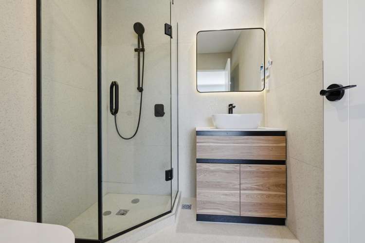 Lot 5&6/59 Dundale Avenue Blockhouse Bay_15