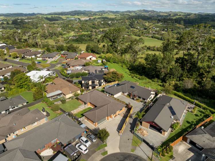 5 Quail Court Pyes Pa_26