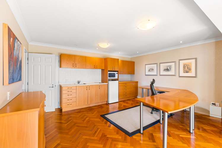 15 St Jerome Avenue Te Atatu Peninsula_14