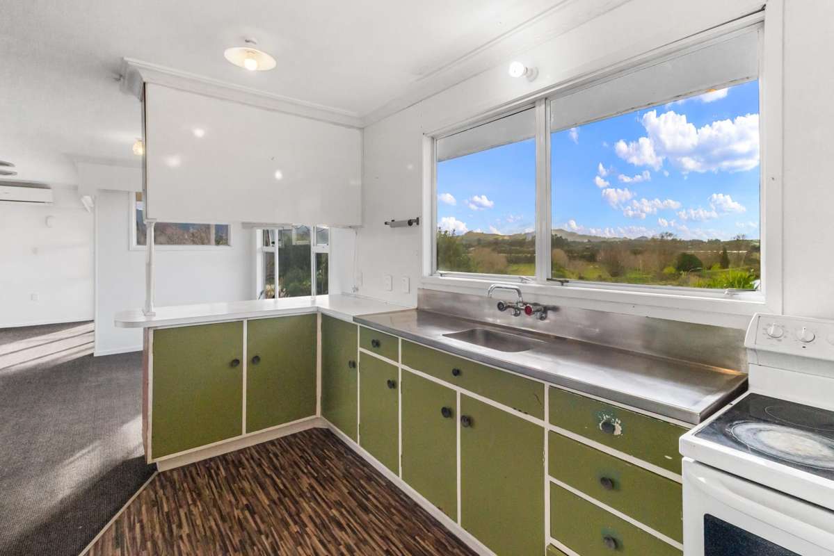 4, 6, 6A Beach Road_5