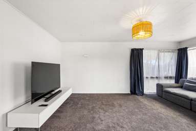 186 Flaxmere Avenue_3