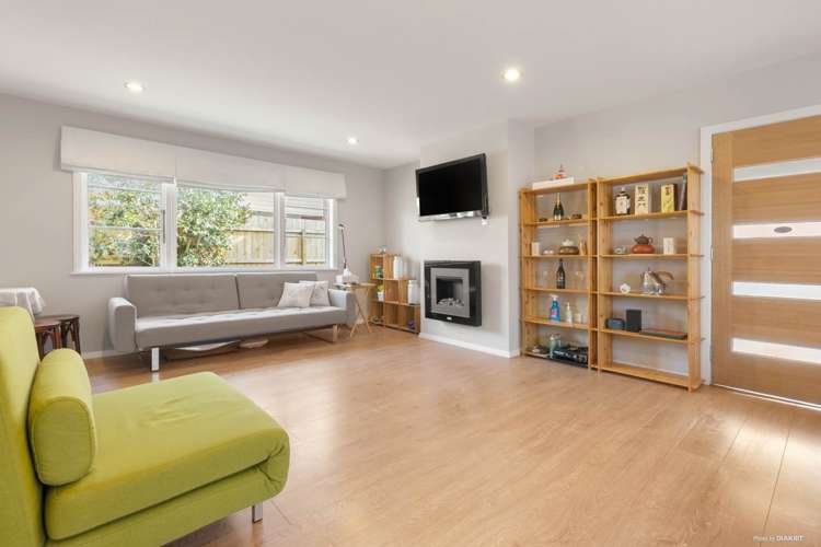 58 Mcannalley Street Manurewa_6