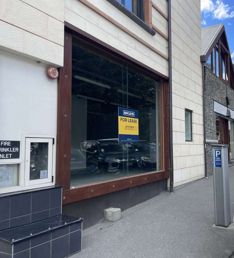 1-7 Earl Street Queenstown_3