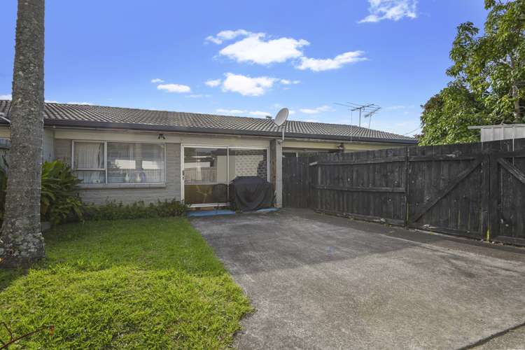 2/25 Aranui Road Mount Wellington_0