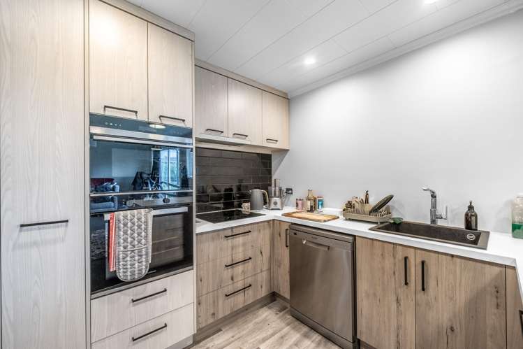 15 Seddon Place Kingswell_1