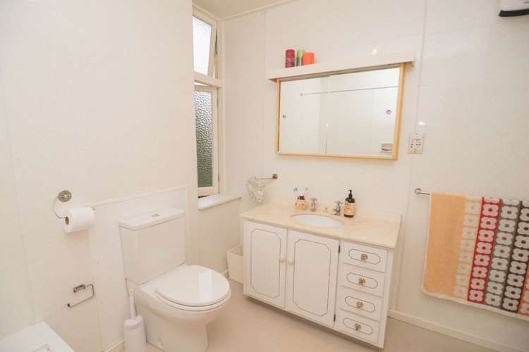 142 Le Cren Street Seaview_20