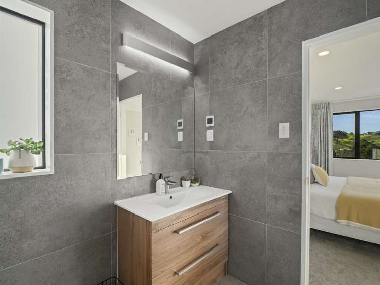 119 Godfrey Drive Orewa_28