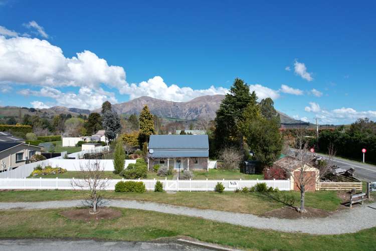 1157 Garston-Athol Highway_4