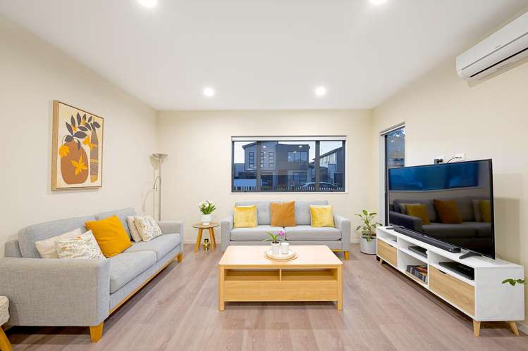 17 Toanui Road Hobsonville_11
