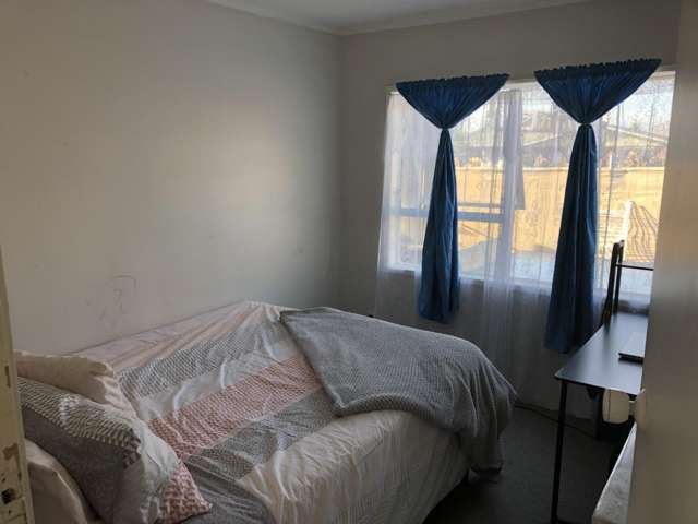 3/92 Kenderdine Rd 10695_4