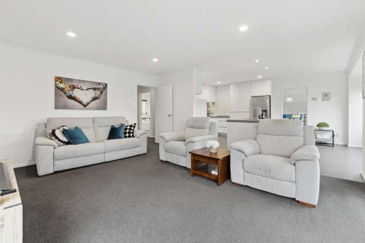 6 Perendale Close Somerville_10