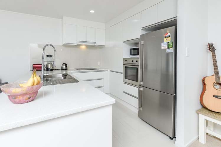 2/76 Galway Street Onehunga_8