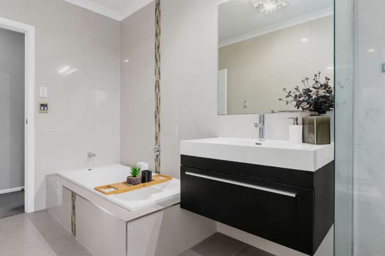 25 Hector Drive Rototuna North_25