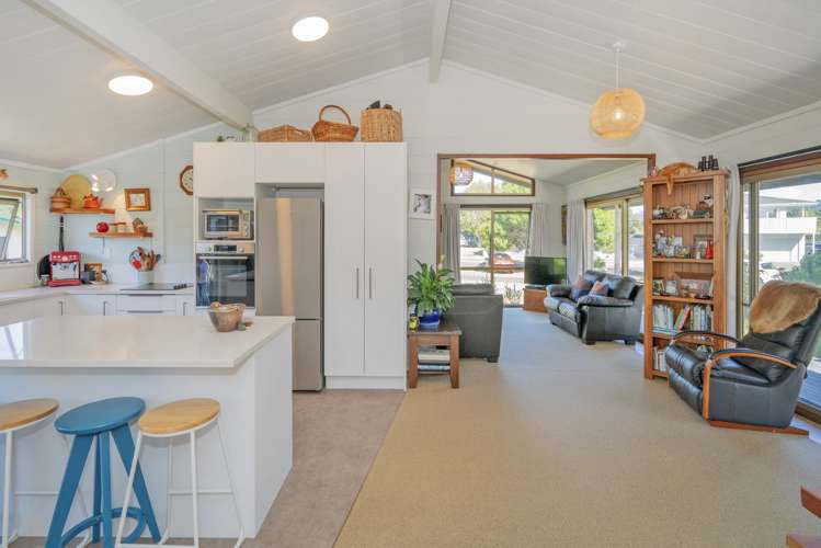 123 Vista Paku Pauanui_13