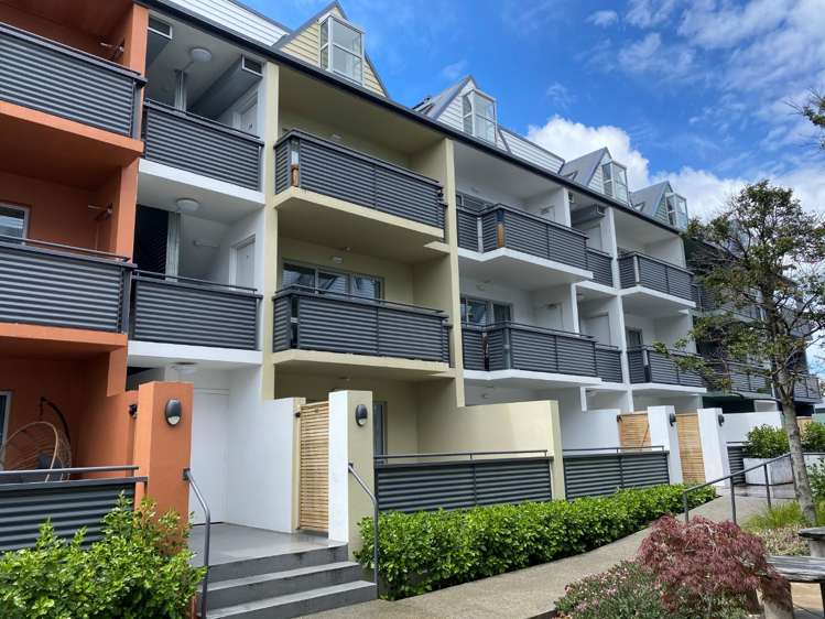 22/280 Bealey Avenue_0