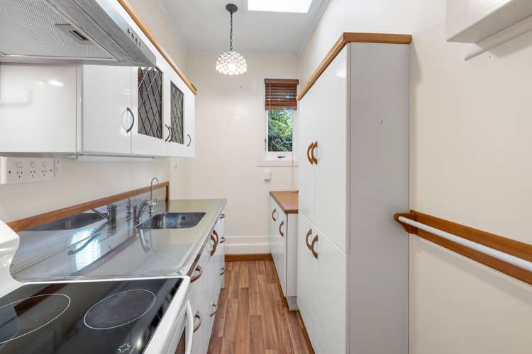 4/9 August Place Greenlane_6