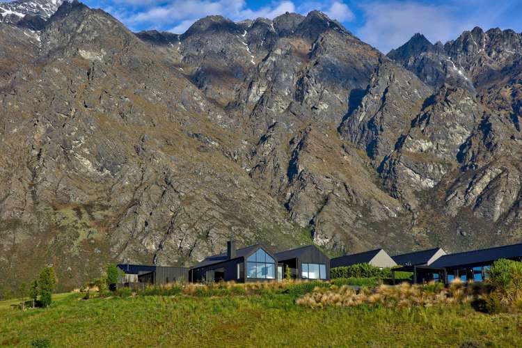 3 Wanderer Lane Jacks Point_25