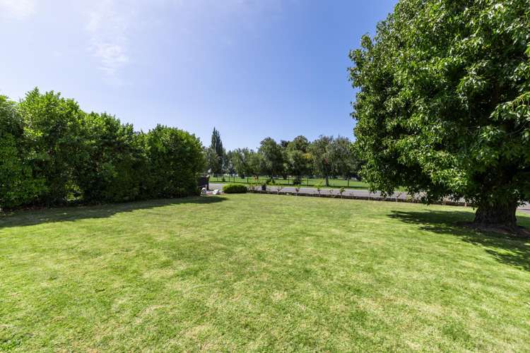 233 Kenilworth Road Mayfair_2