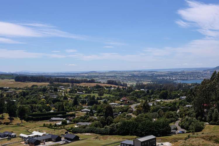 6 Grandview Lane Acacia Bay_11