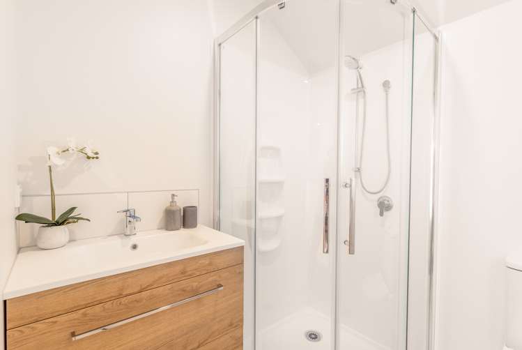 2/118 Oram Avenue New Brighton_8