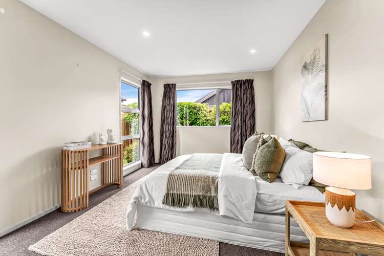 25 Farnborough Way Rolleston_15
