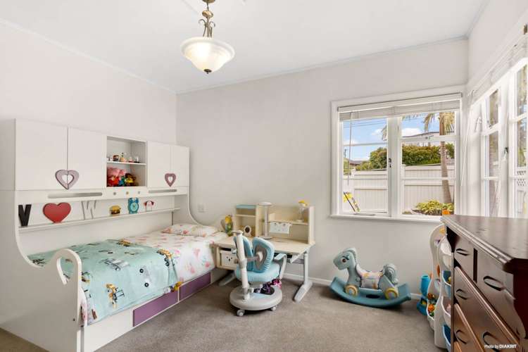 128 Riddell Road Glendowie_14