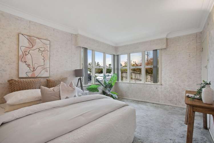 16 Sylvan Crescent Te Atatu South_9