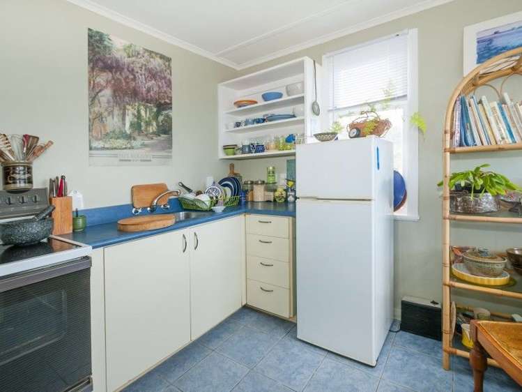 3 Church Lane Point Howard_14